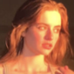 Meet your Posher, Claire